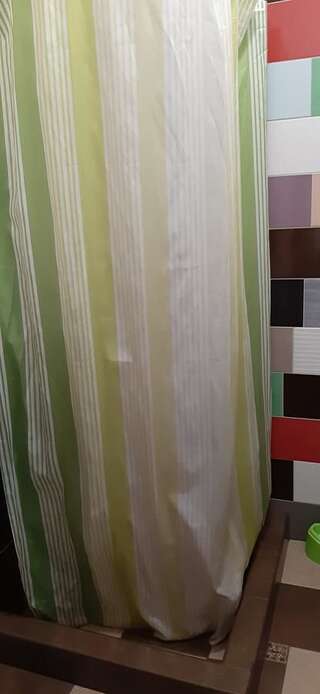 Гостевой дом Звёздный Одесса Улучшенный четырехместный номер-11