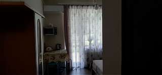 Гостевой дом Звёздный Одесса Трехместный номер «Комфорт»-5