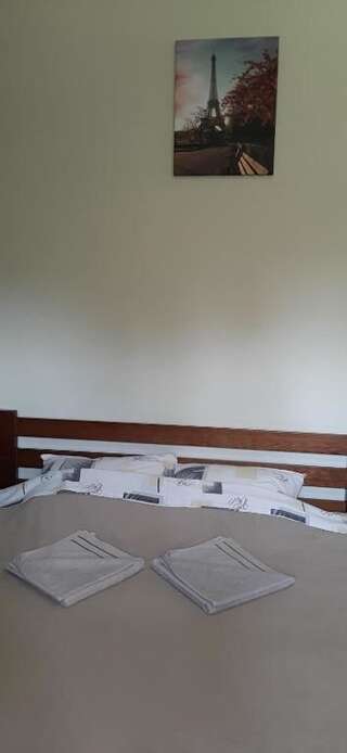 Гостевой дом Звёздный Одесса Трехместный номер «Комфорт»-13