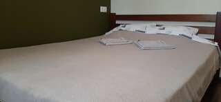 Гостевой дом Звёздный Одесса Трехместный номер «Комфорт»-19